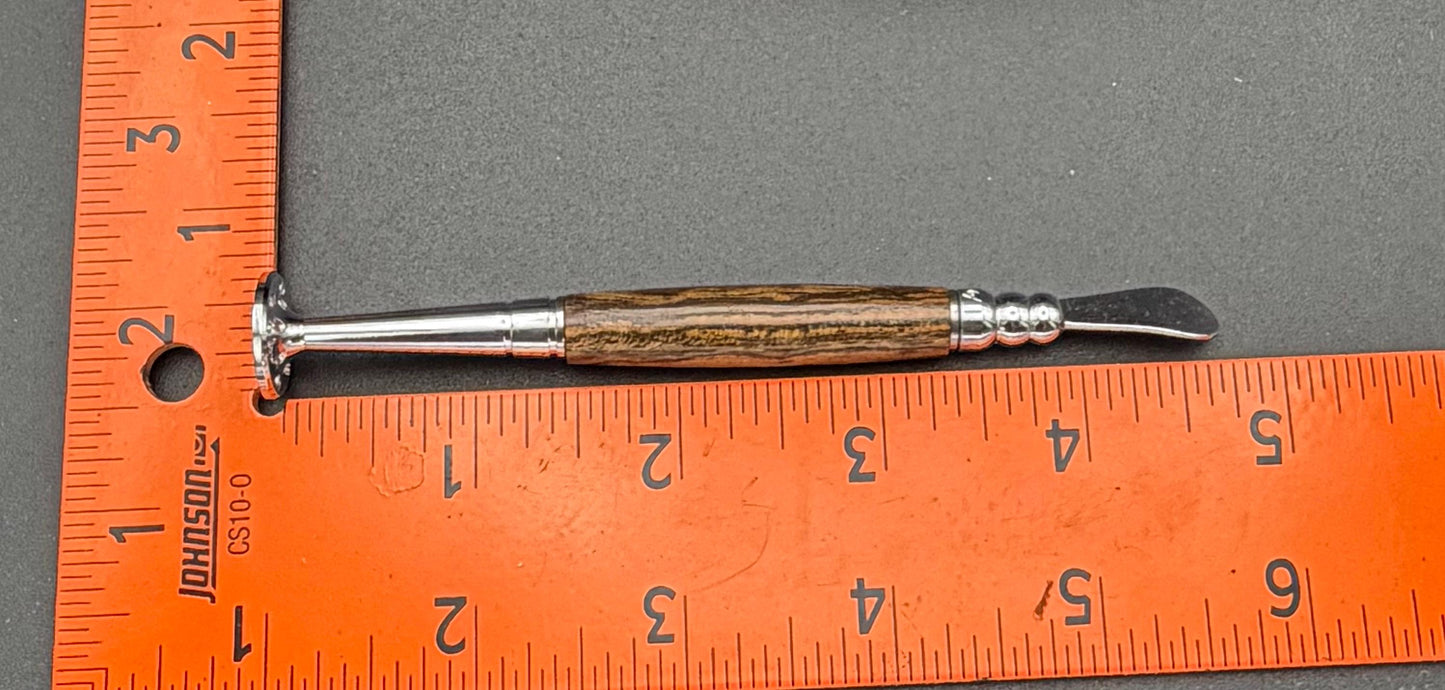 Fancy tobacco pipe tamper