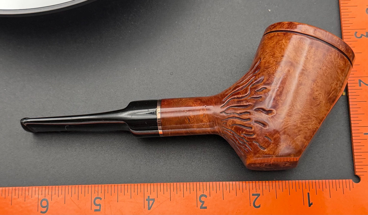 Handmade briar tobacco pipe