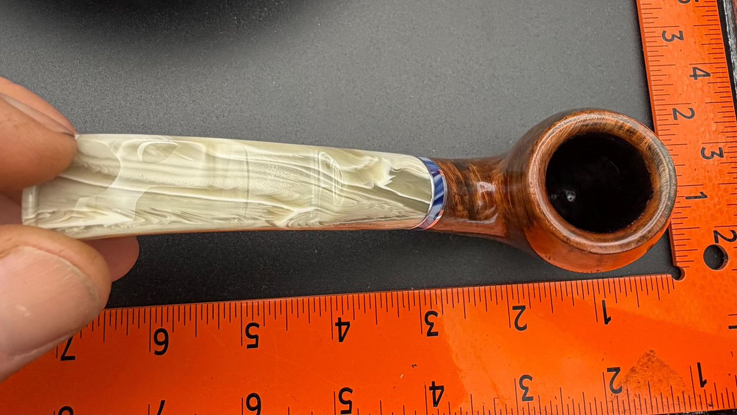 Handmade briar tobacco pipe