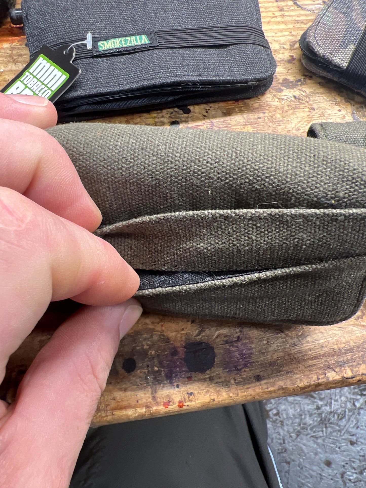 Mini tobacco pouch