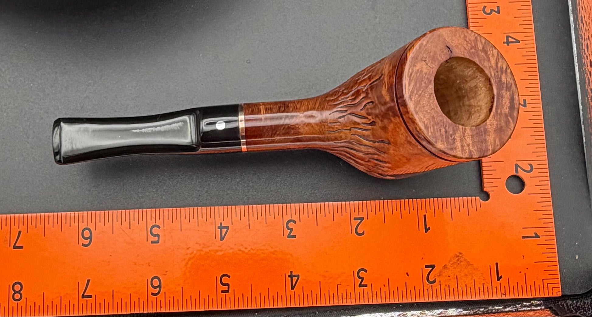 Handmade briar tobacco pipe
