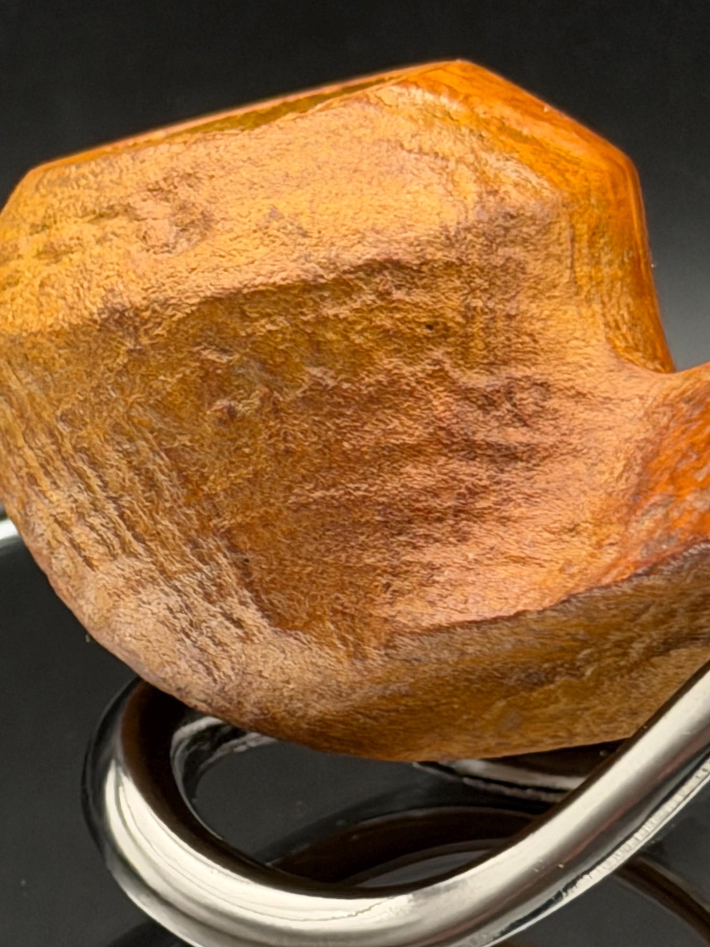 Handmade briar tobacco pipe