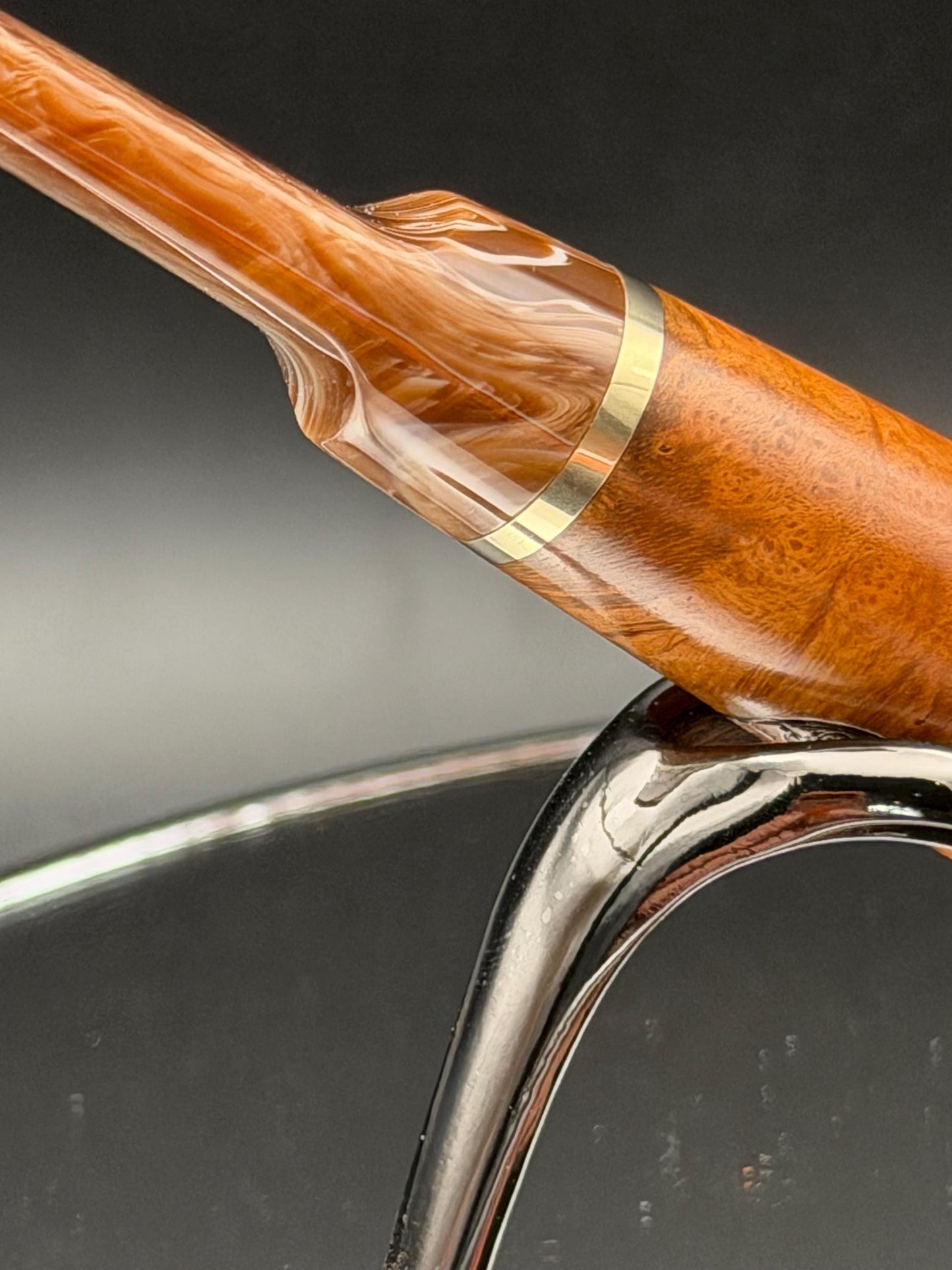 Handmade briar tobacco pipe