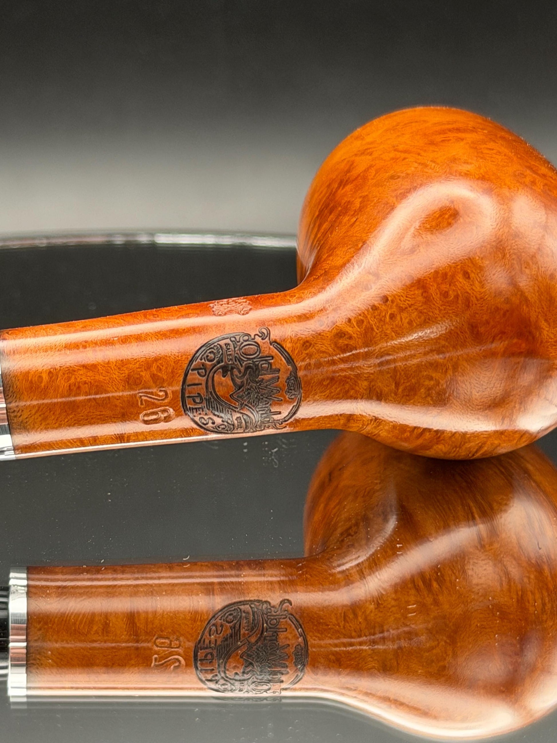 Handmade briar tobacco pipe