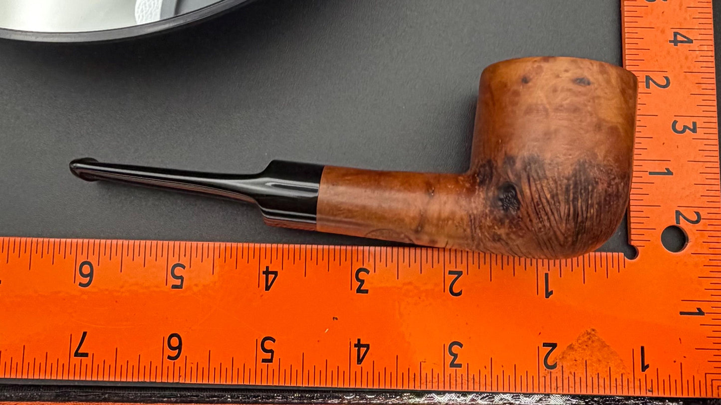 Handmade briar tobacco pipe