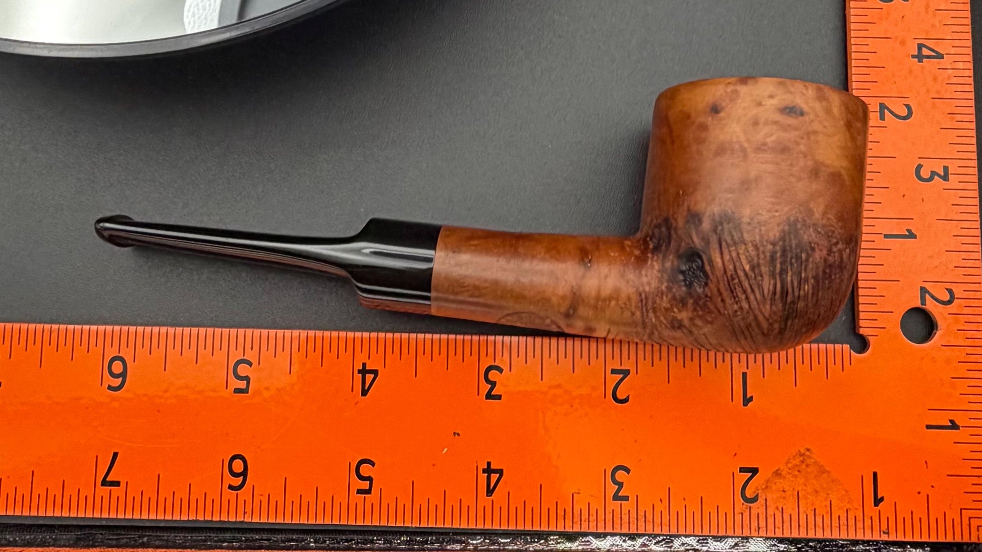 Handmade briar tobacco pipe