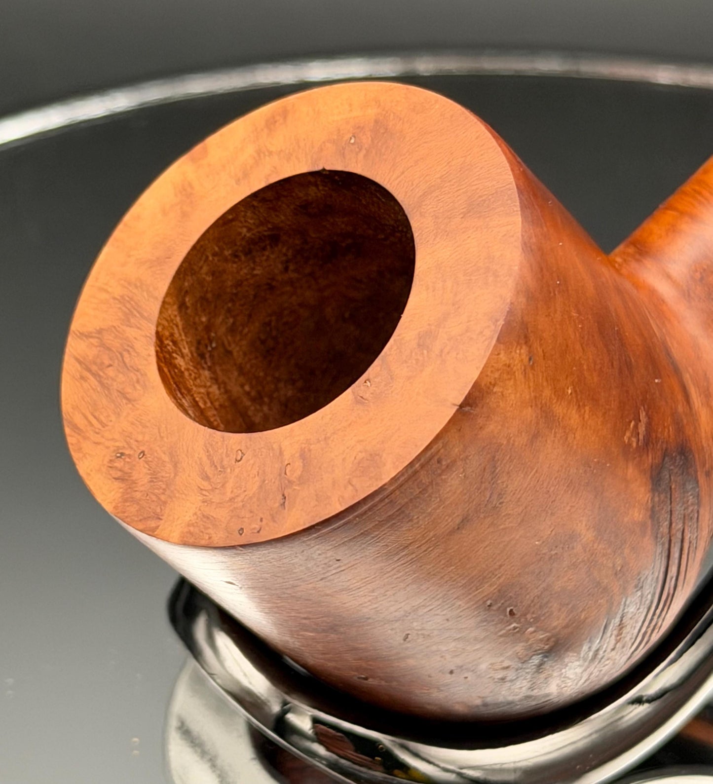 Handmade briar tobacco pipe