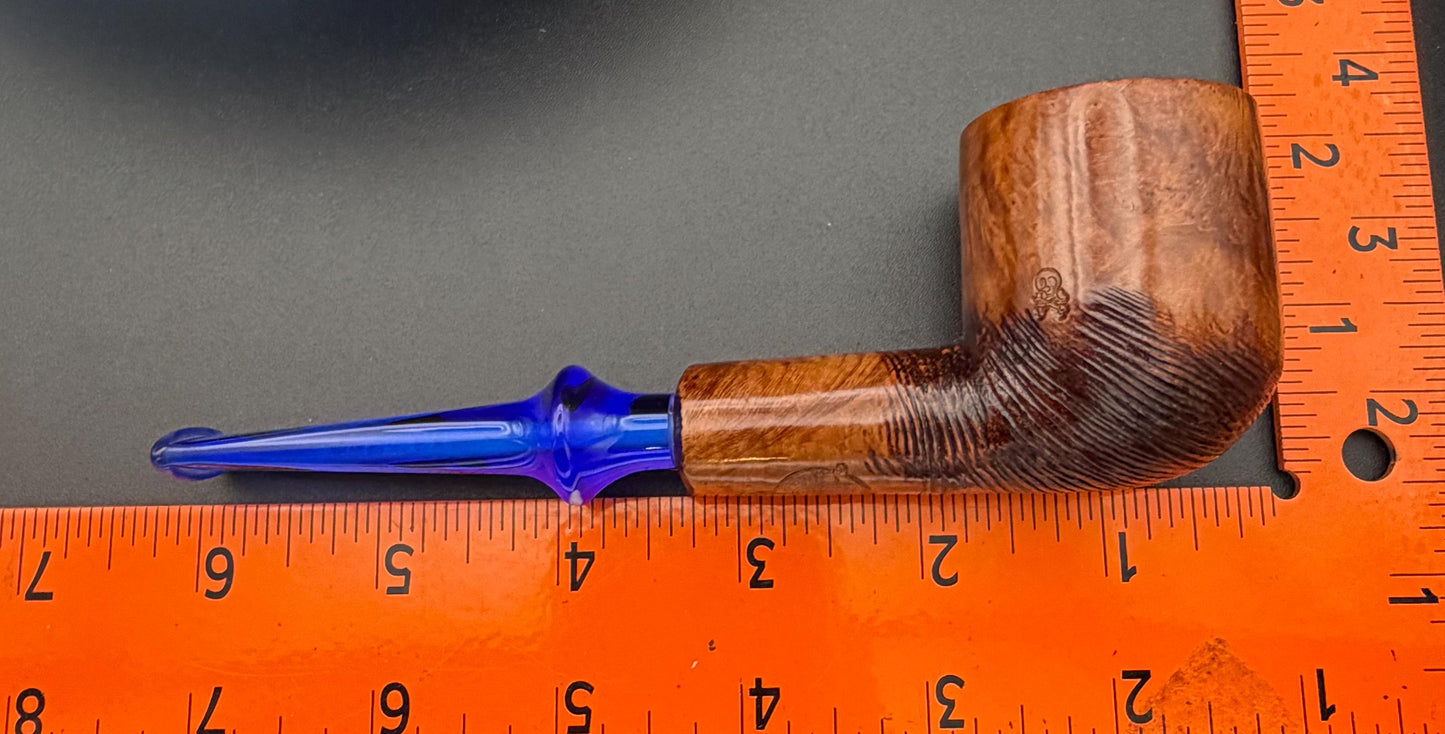 Handmade briar tobacco pipe