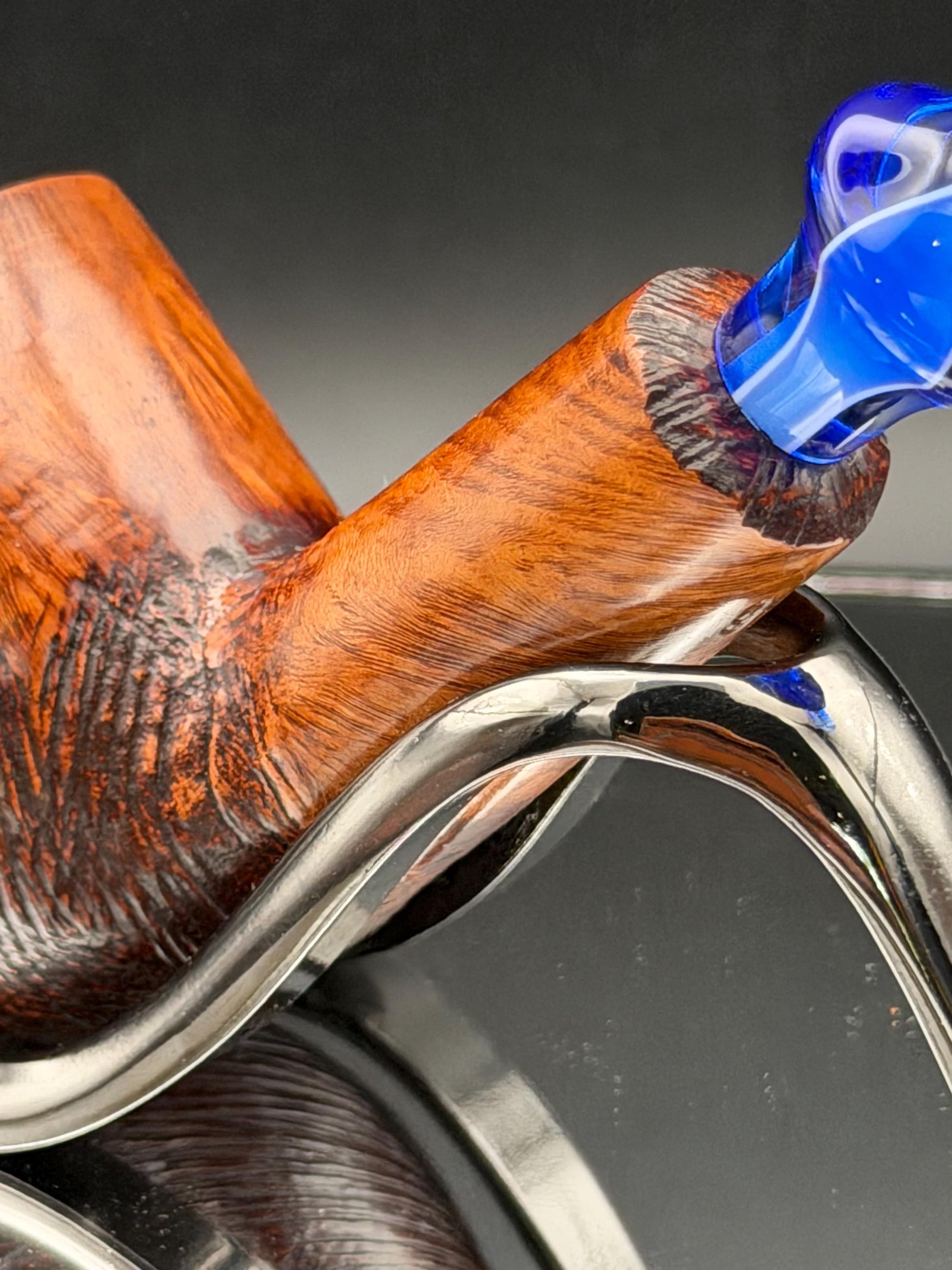 Handmade briar tobacco pipe