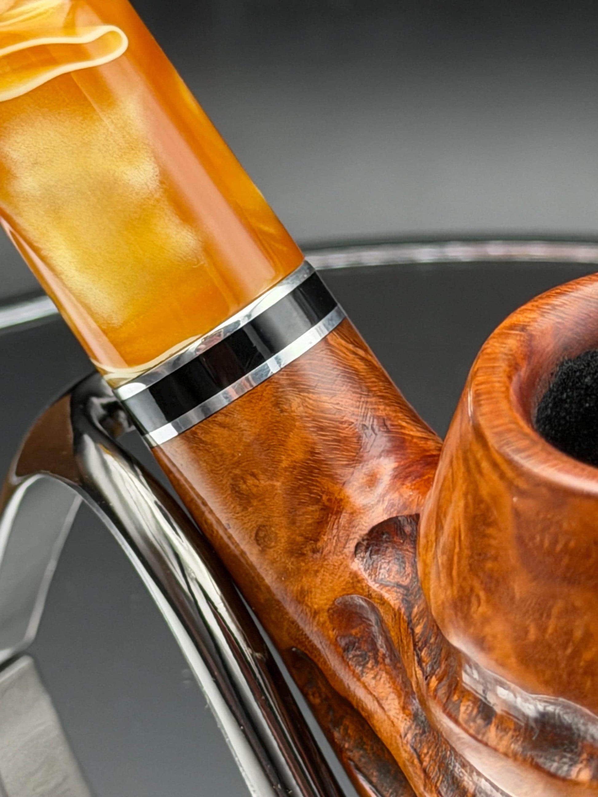 Handmade briar tobacco pipe
