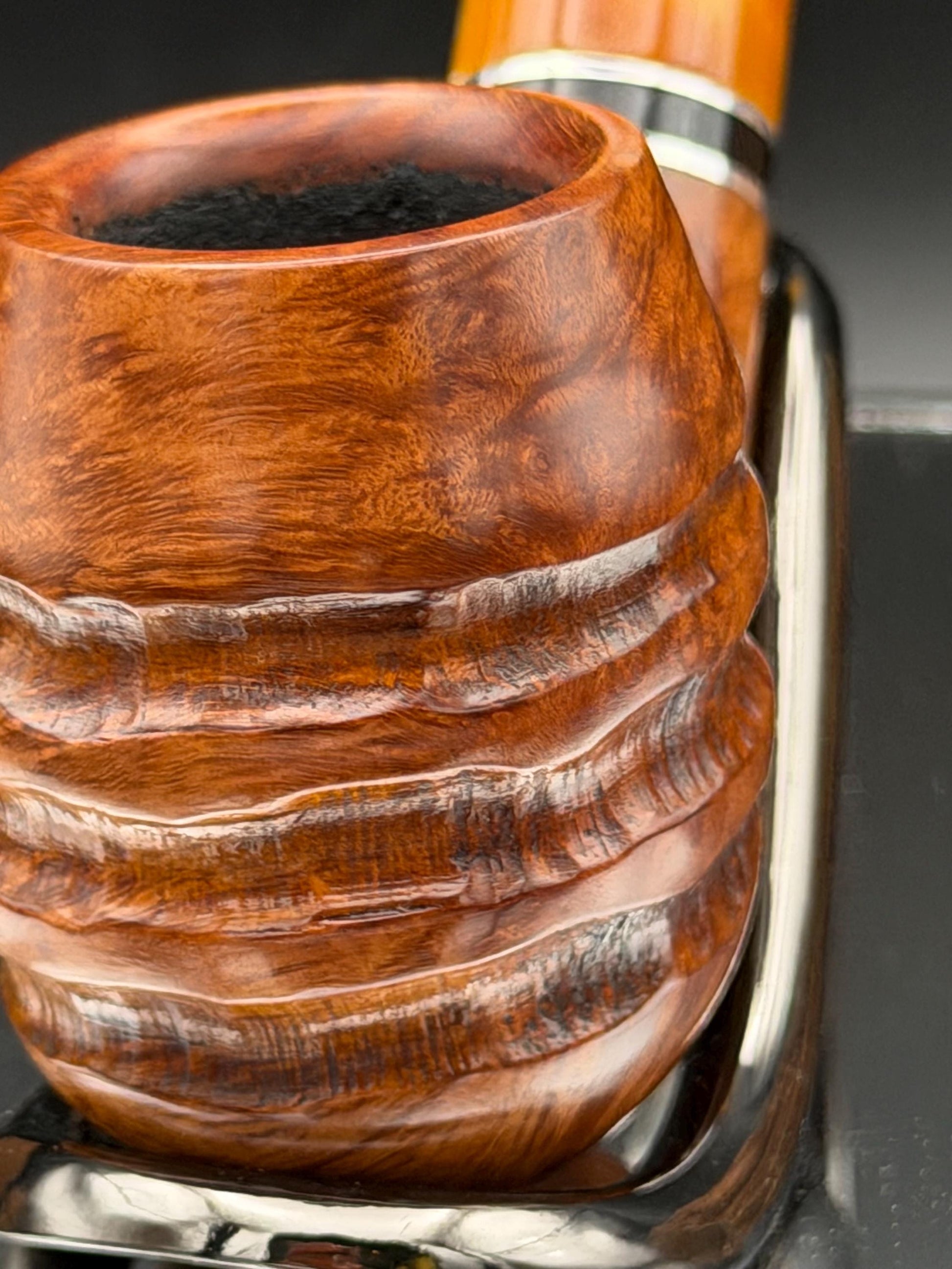 Handmade briar tobacco pipe