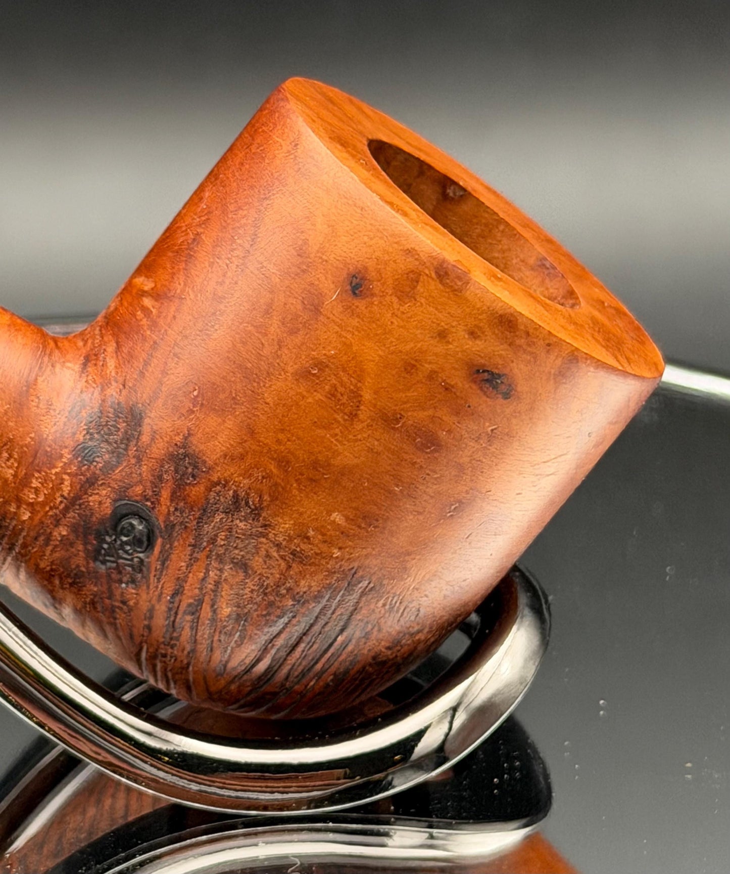 Handmade briar tobacco pipe