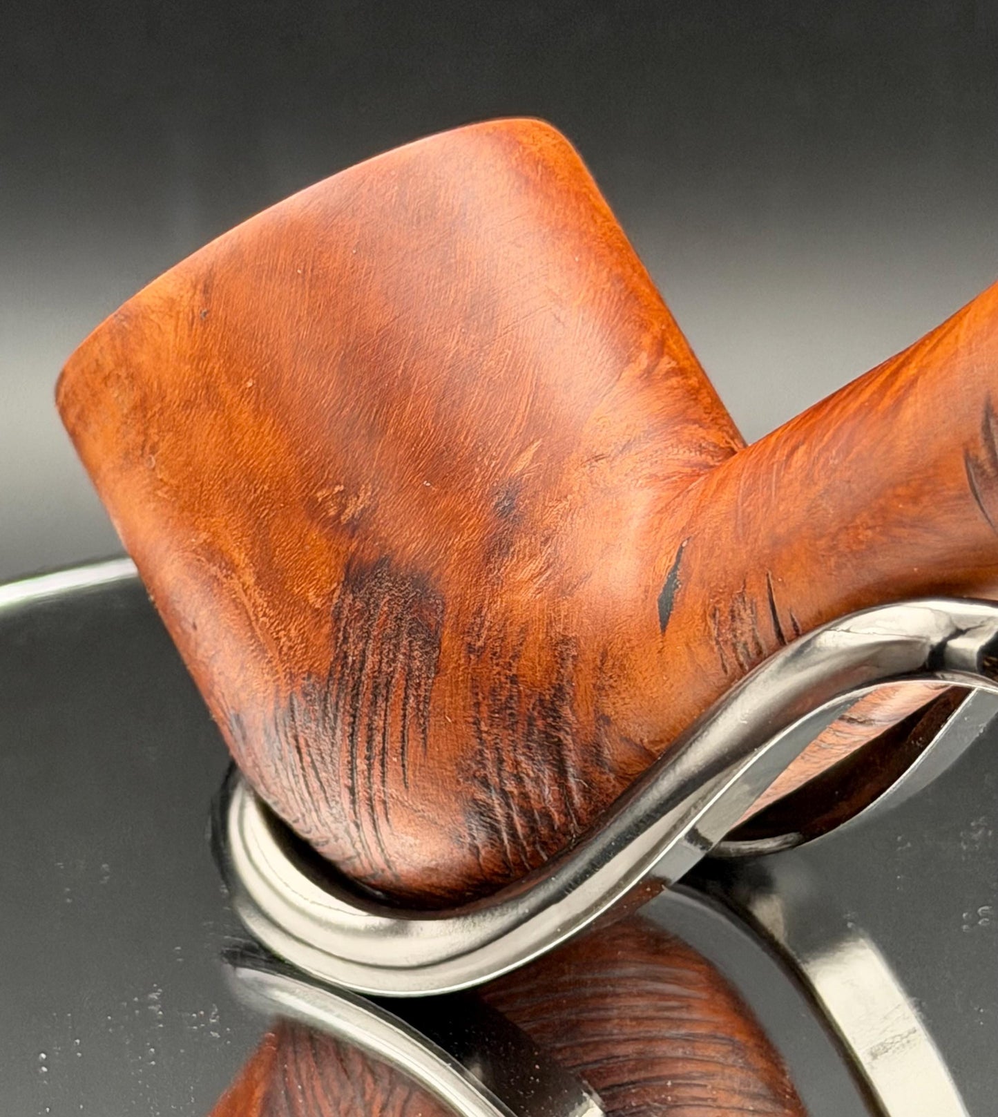 Handmade briar tobacco pipe