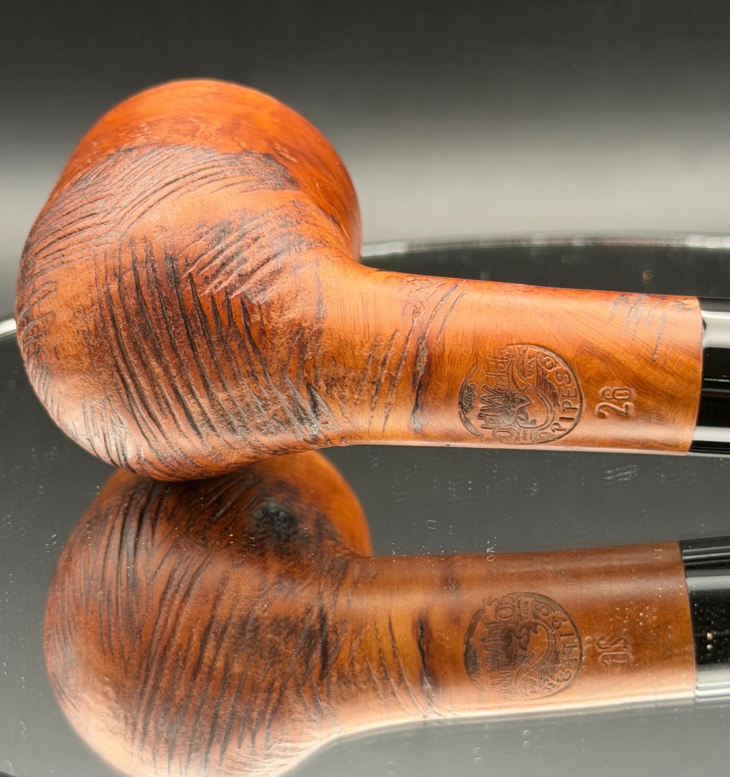 Handmade briar tobacco pipe