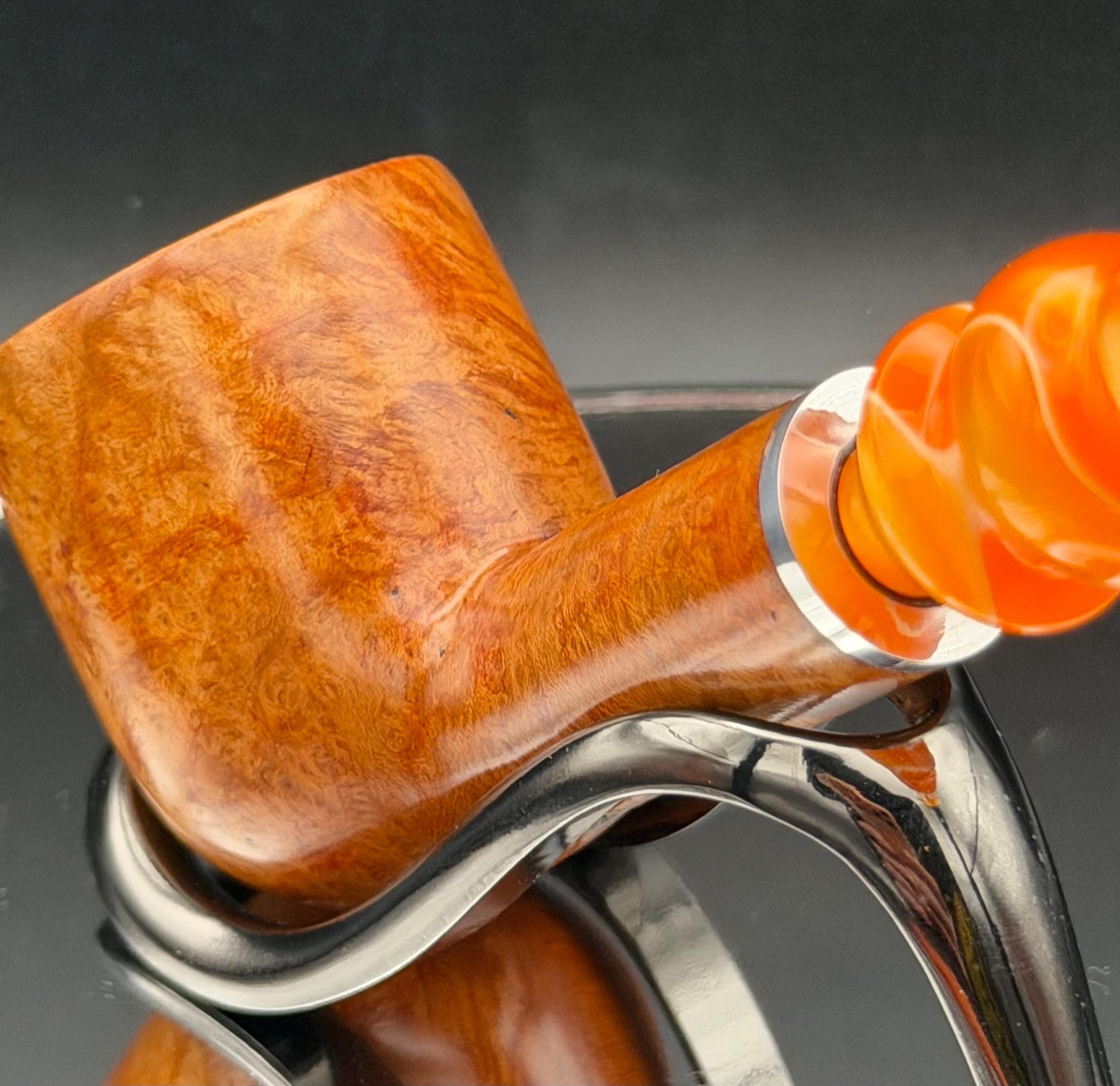 Handmade briar tobacco pipe