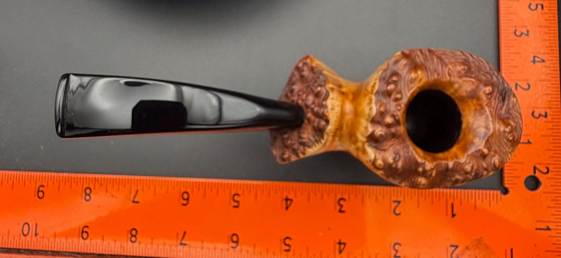 Handmade briar tobacco pipe