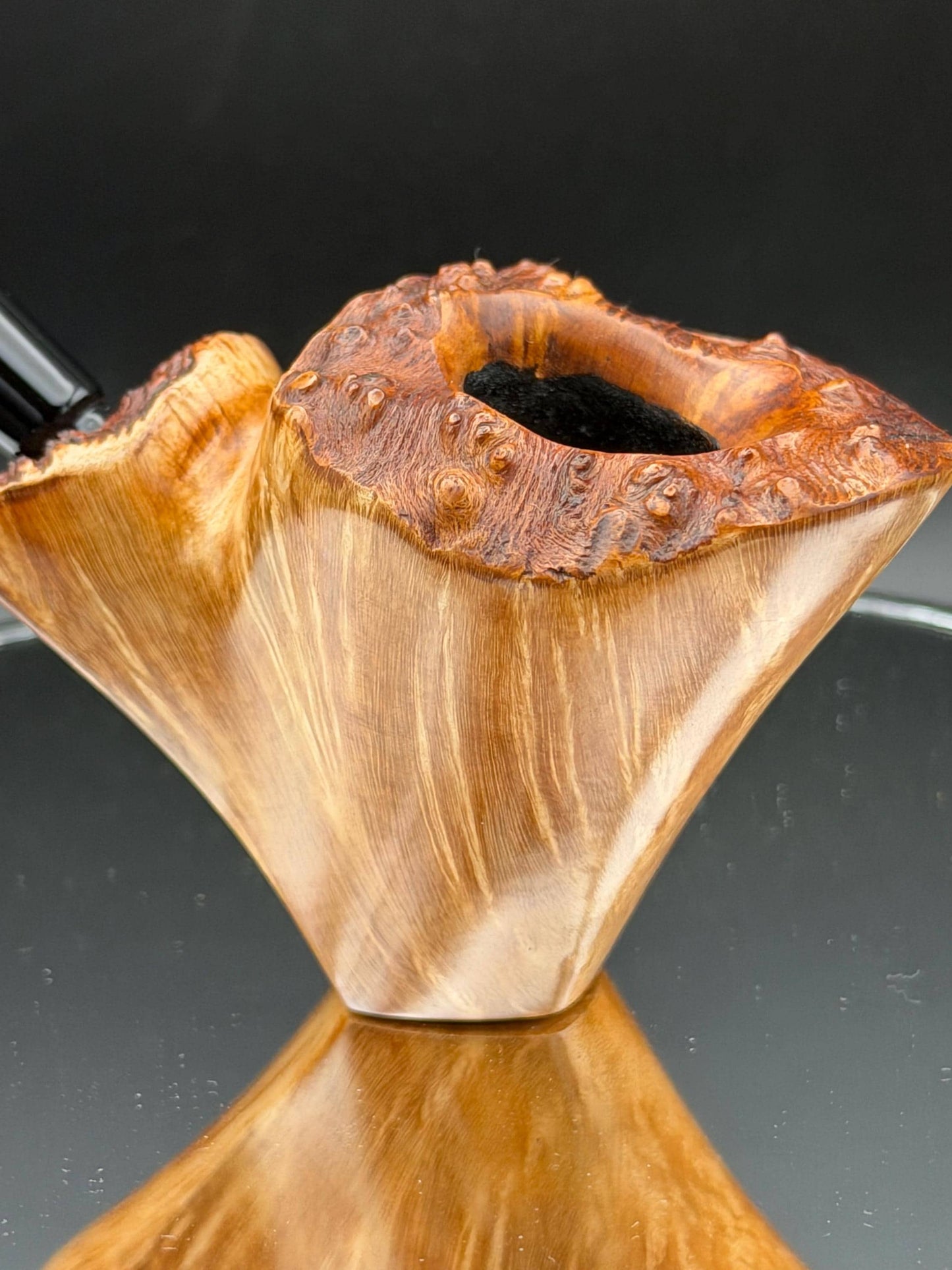 Handmade briar tobacco pipe