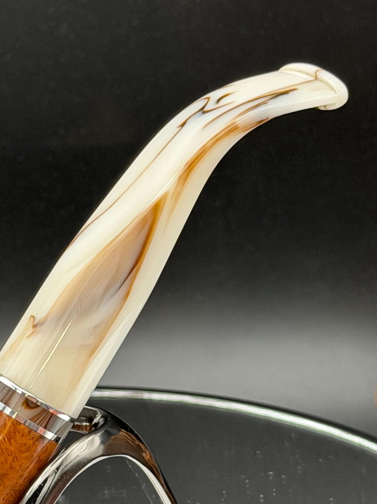 Handmade briar tobacco pipe
