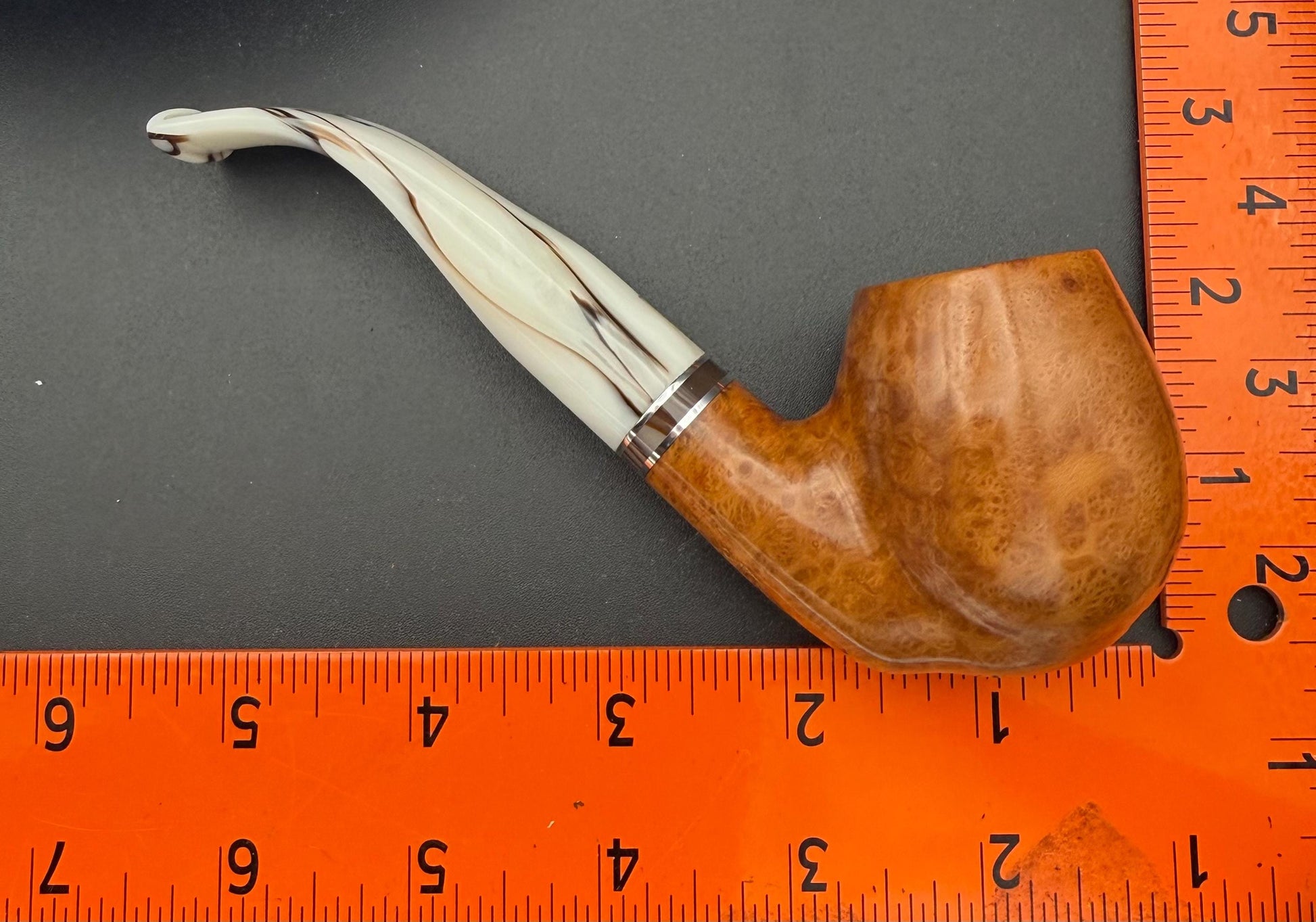 Handmade briar tobacco pipe