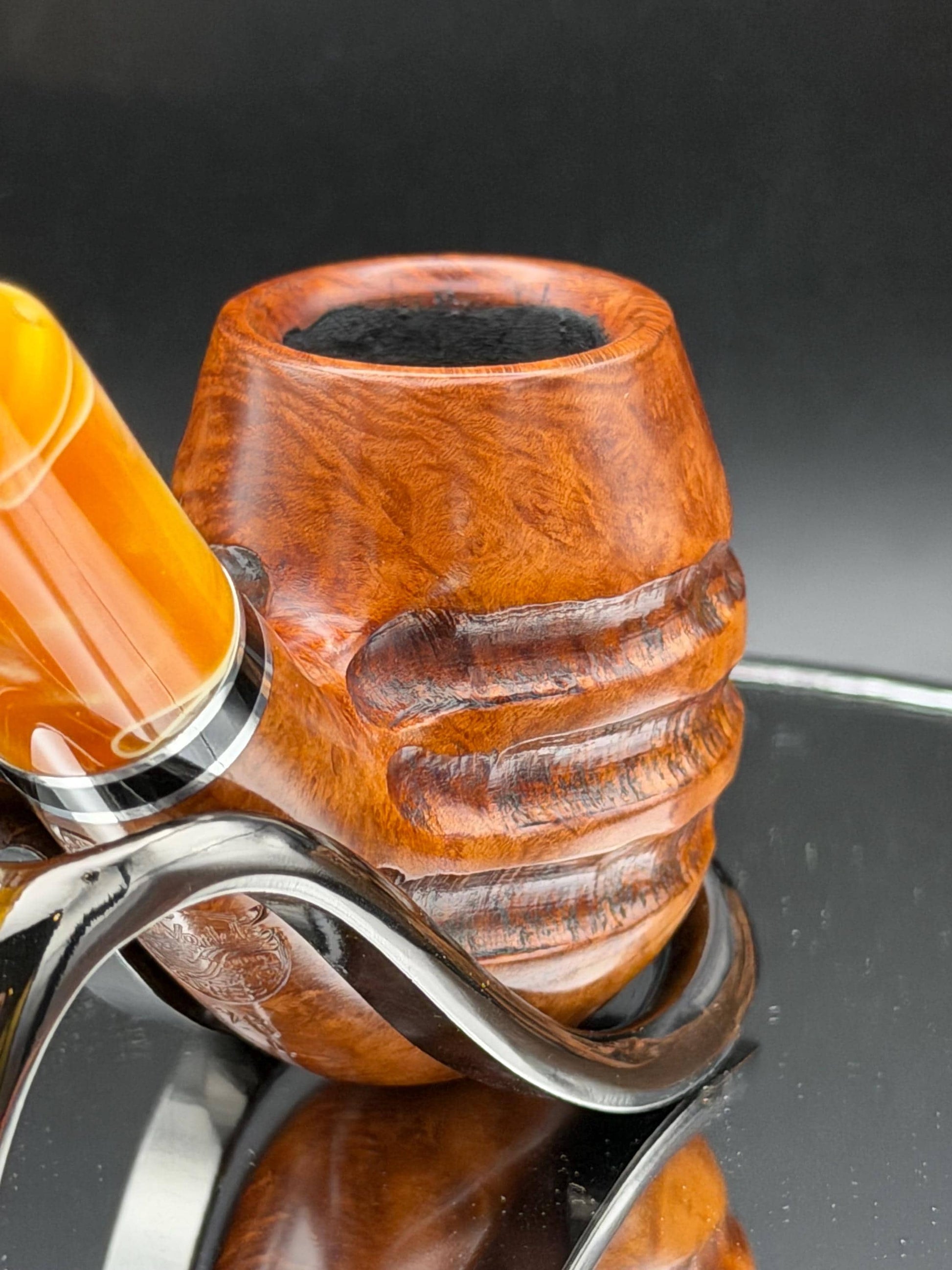 Handmade briar tobacco pipe