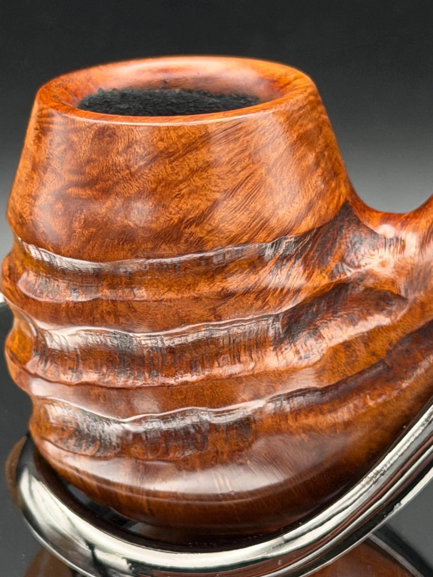 Handmade briar tobacco pipe