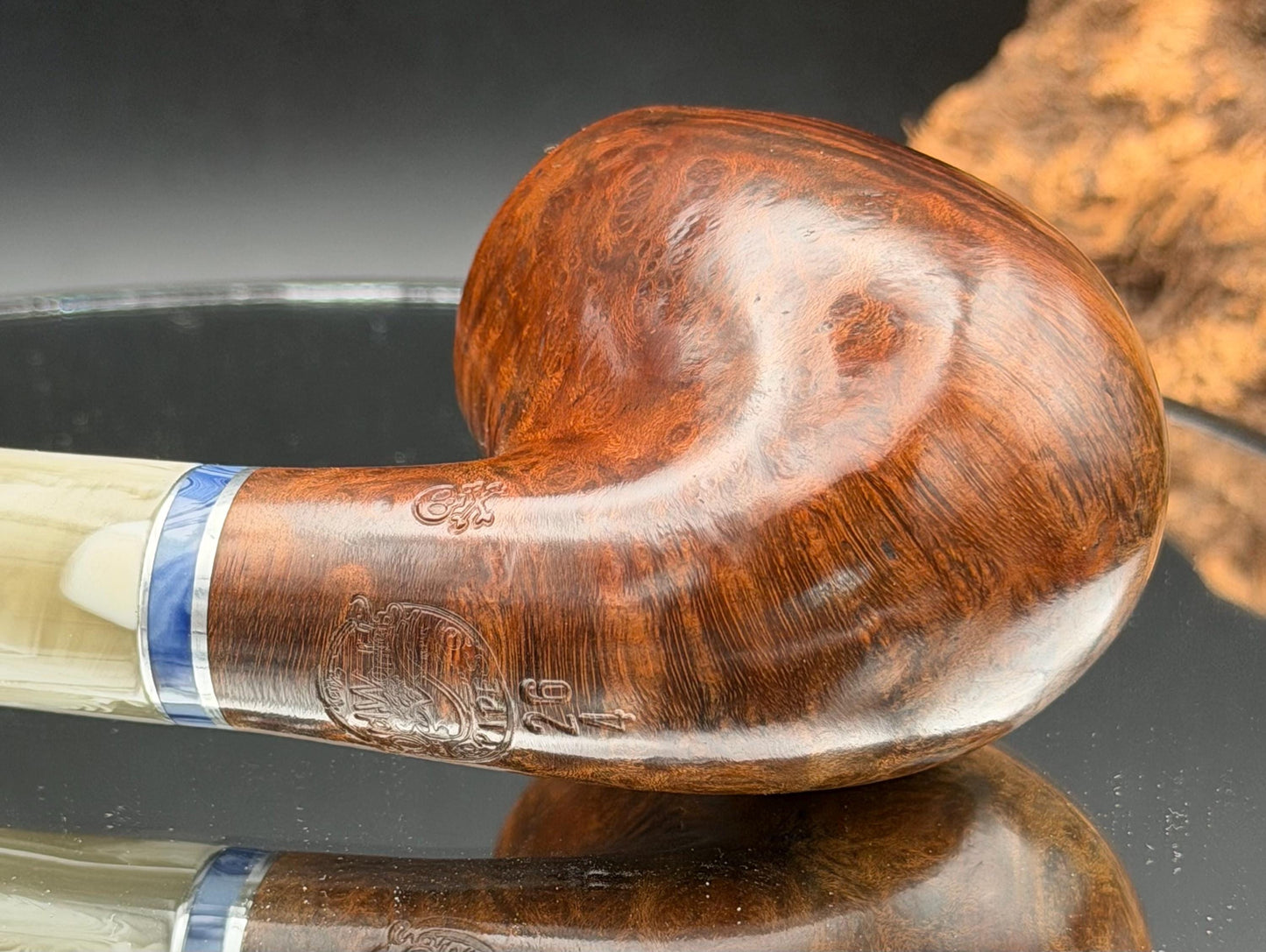 Handmade briar tobacco pipe