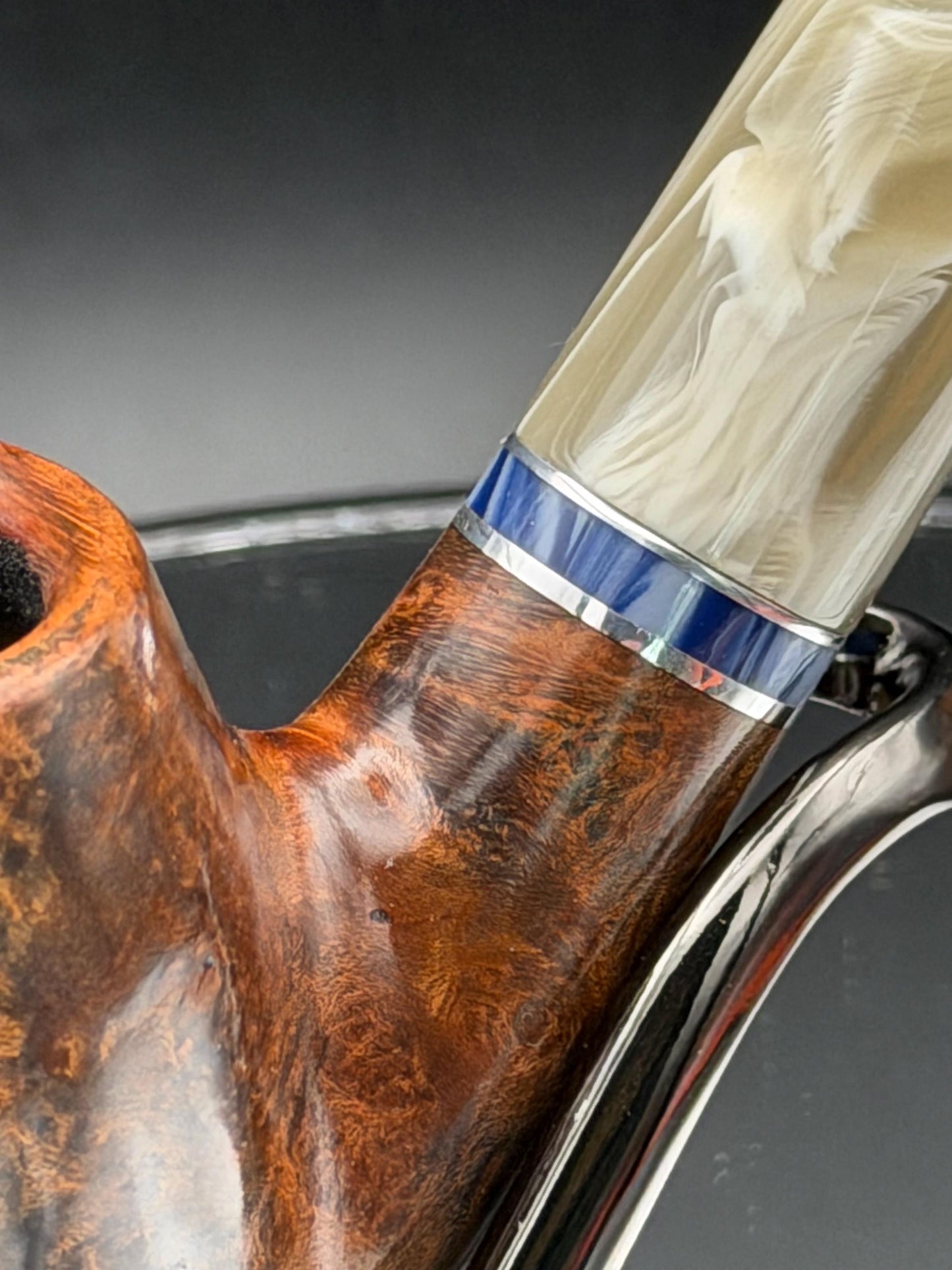Handmade briar tobacco pipe