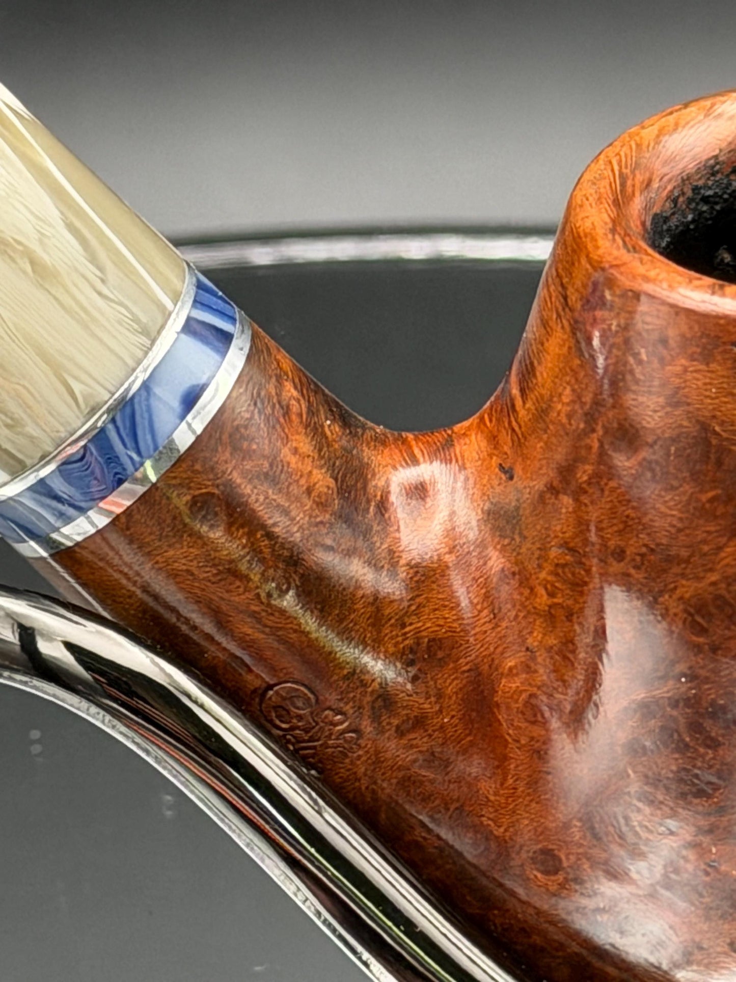 Handmade briar tobacco pipe