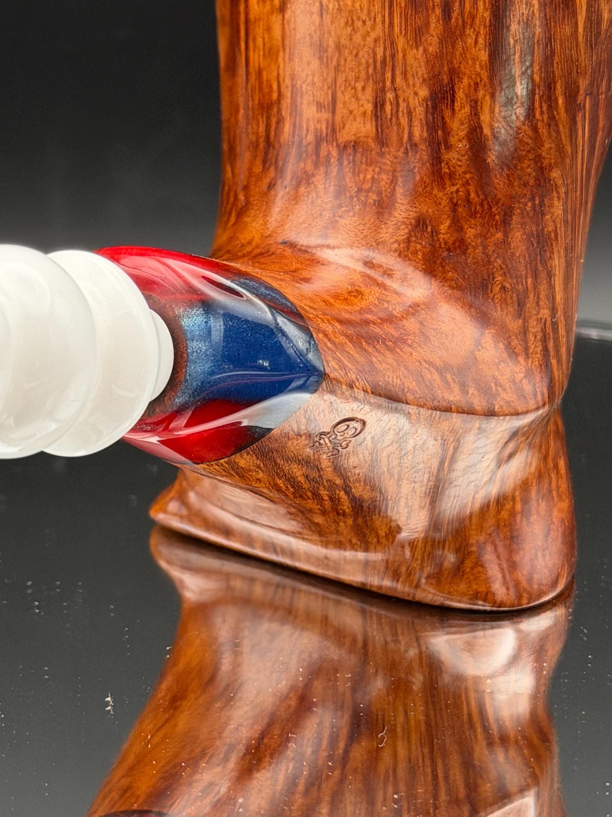Handmade briar tobacco pipe