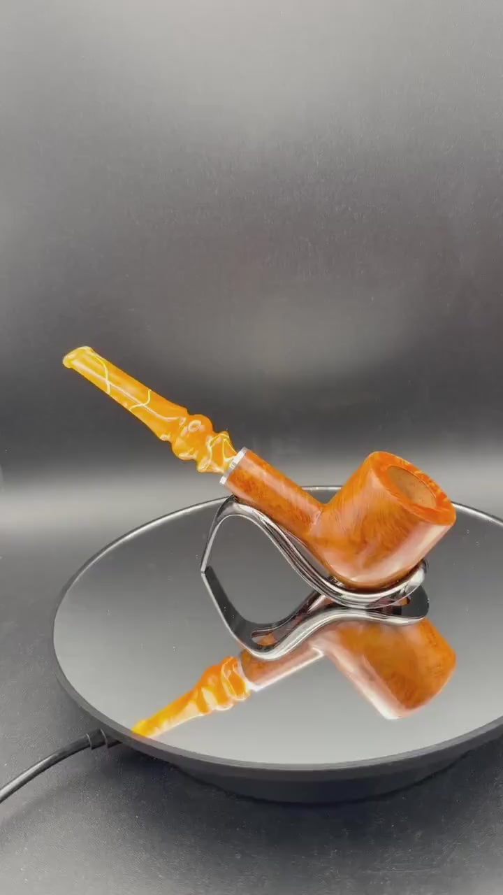 Handmade briar tobacco pipe