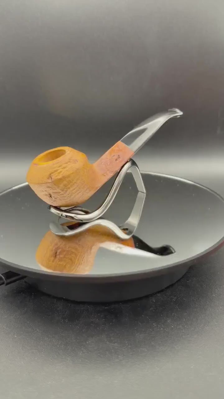 Handmade briar tobacco pipe