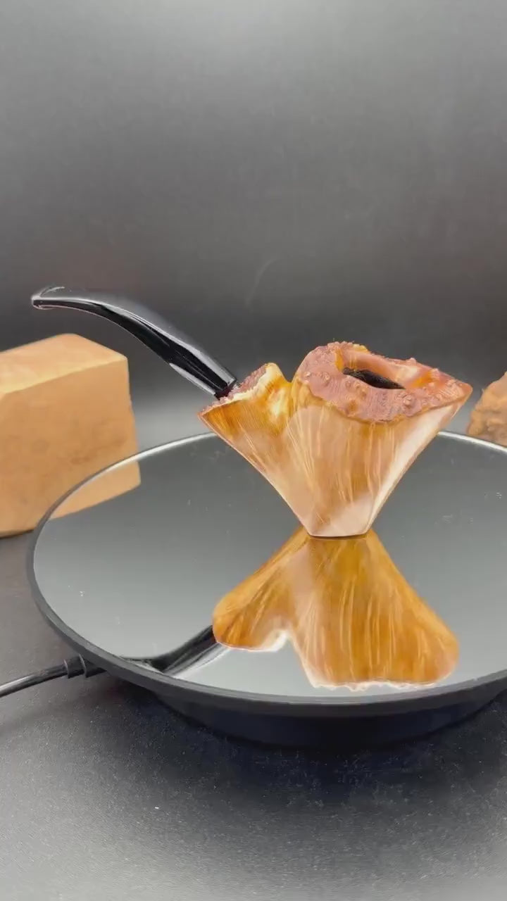 Handmade briar tobacco pipe